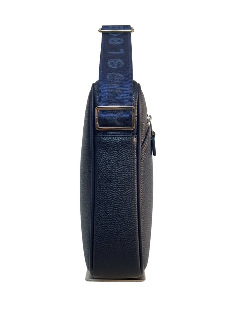 Hilfiger Denim Tommy Hilfiger Men's Elevated Pebbled Reporter Bag – Navy Blue - Image 4